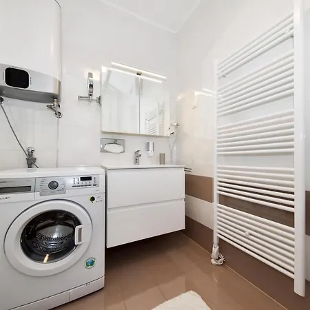 Apartament Mm Luxury Diamond & Silver *