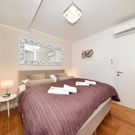 Mm Luxury Diamond & Silver