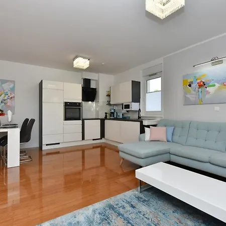 Mm Luxury Diamond & Silver