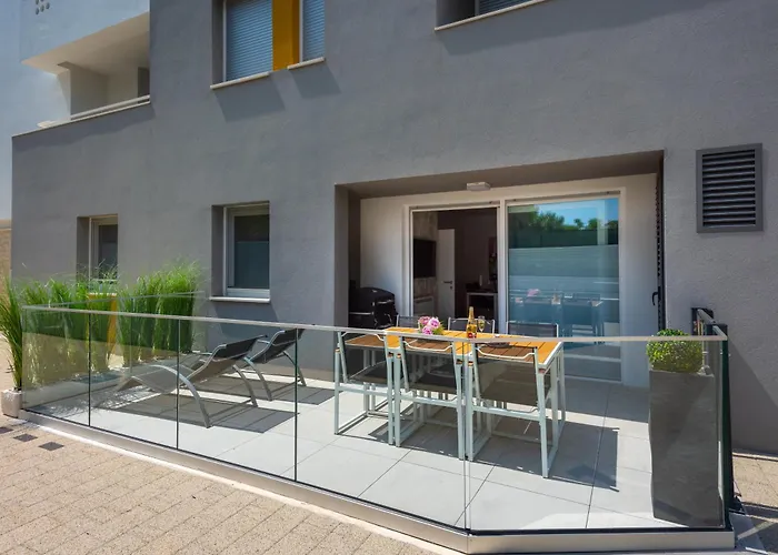 Mm Luxury Diamond & Silver Apartmán *