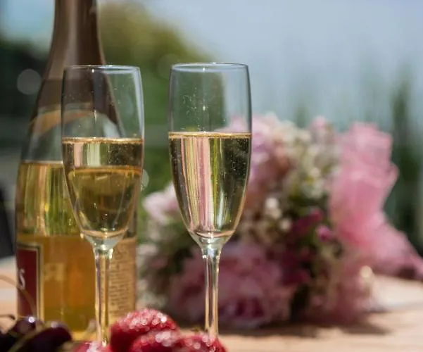 Mm Luxury Diamond & Silver